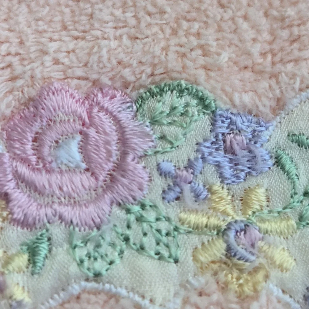 Vintage After Bath Luxury Peach 3 Pc Towel Set Floral Heart Embroidered Cotton